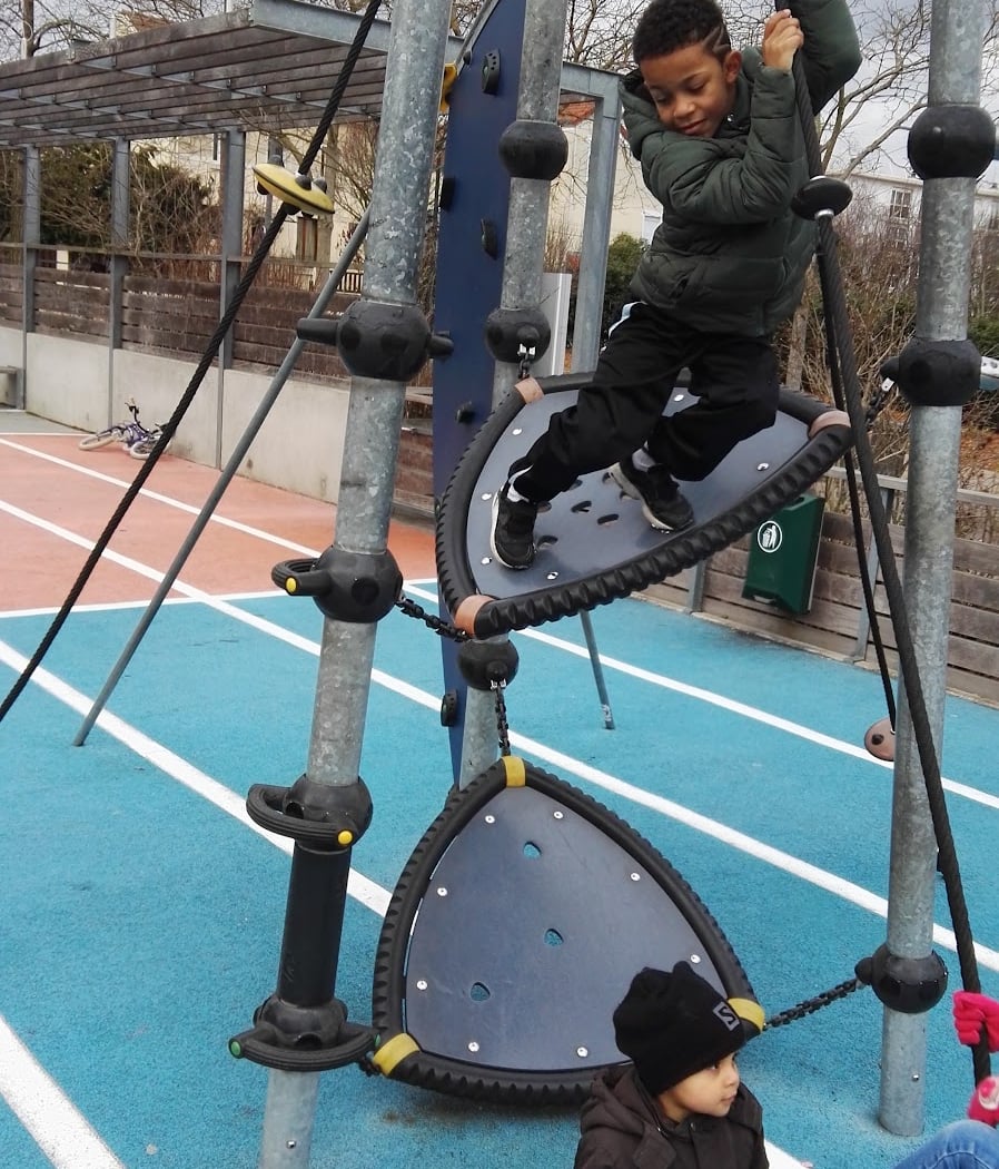 children's playground Vilmorin 1